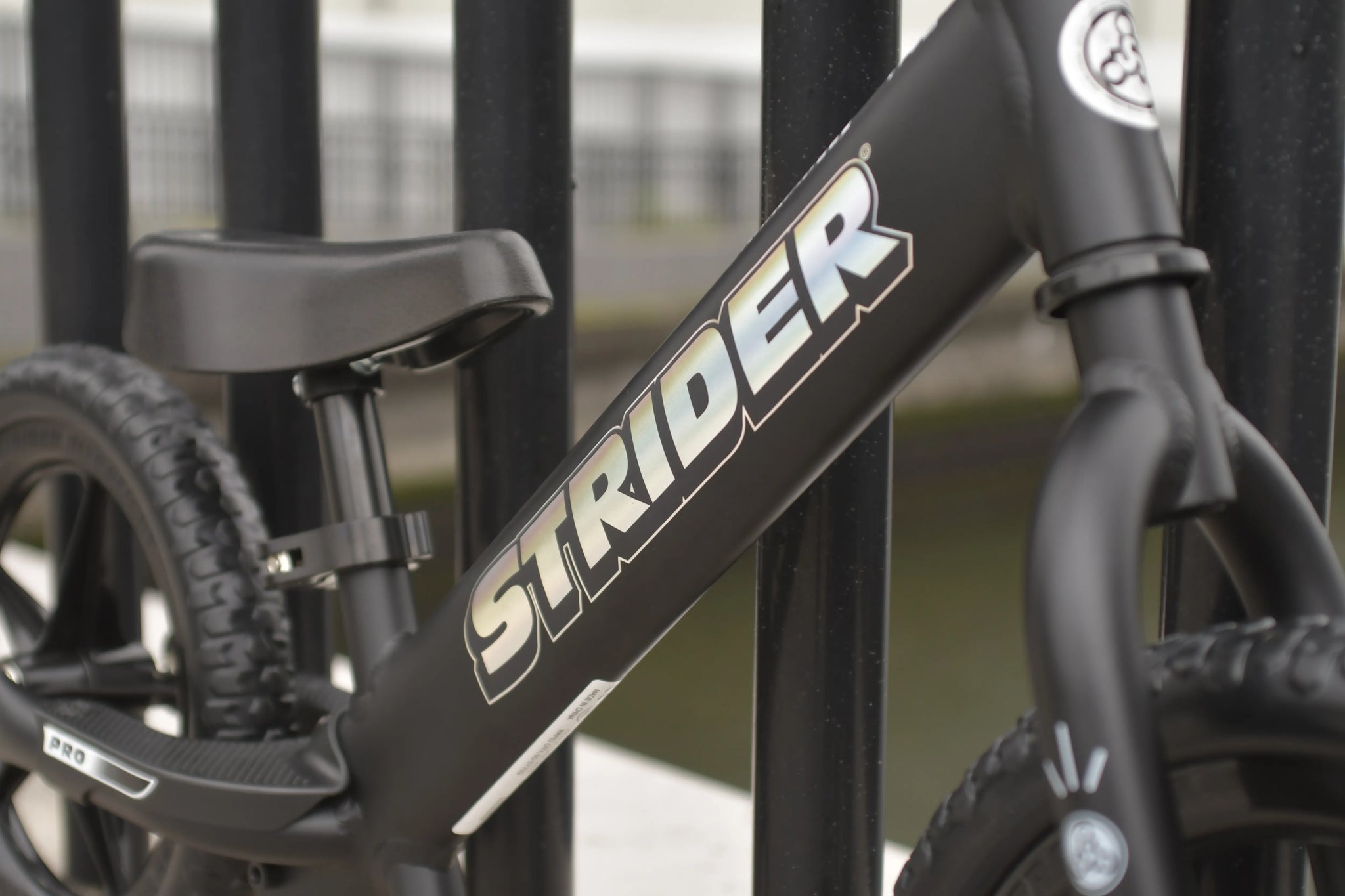 【新登場】STRIDER PROに“マットブラック”が仲間入り!