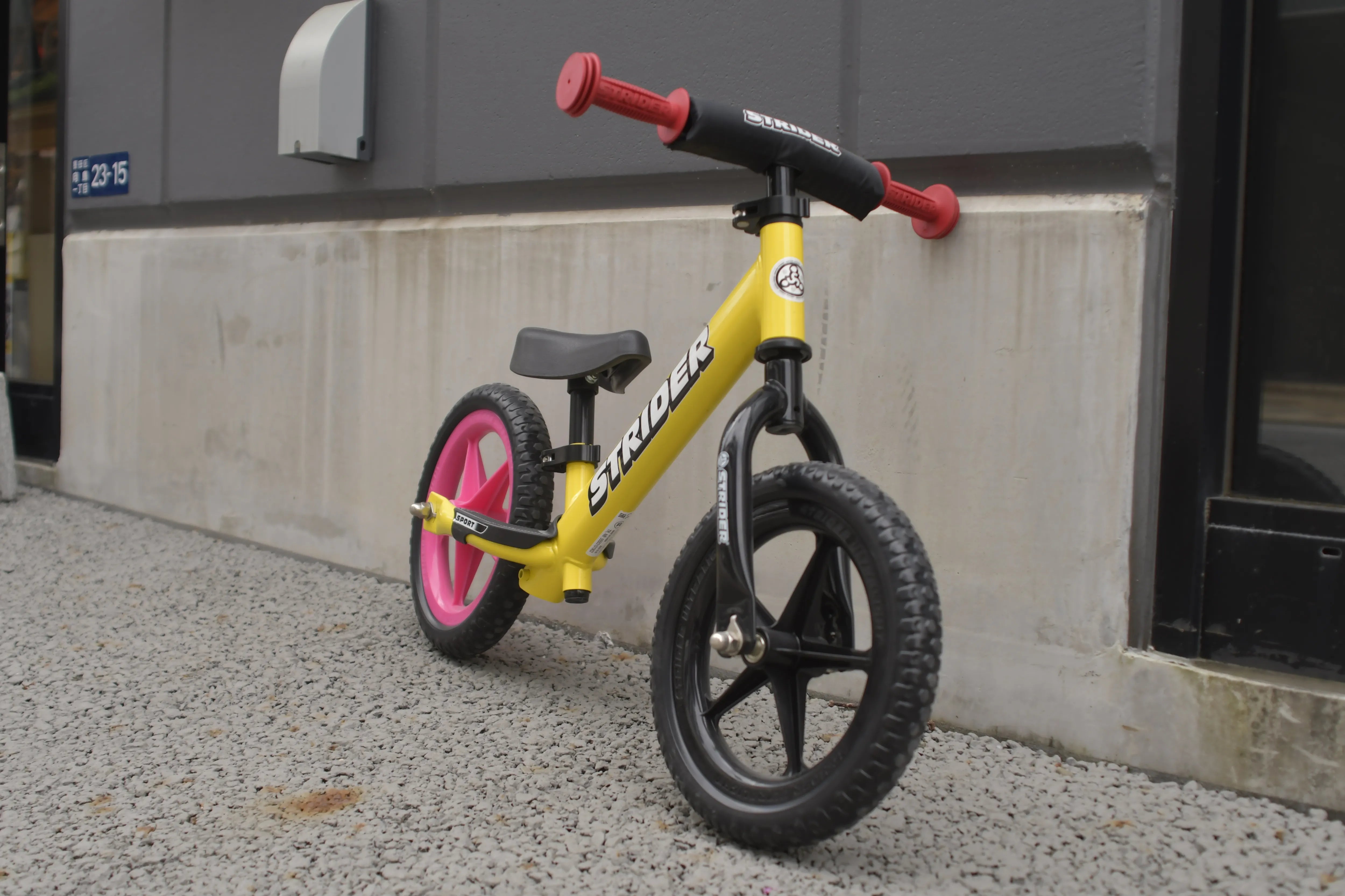 保存版】STRIDERのカスタマイズアイデア8選|子どもがもっと乗りたく 保存版】STRIDERのカスタマイズアイデア8選|子どもがもっと乗りたく